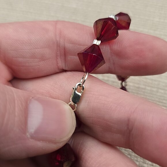 7.5 Inch Sterling Silver Red Worn Crystal Bracelet B916 - Picture 4 of 6